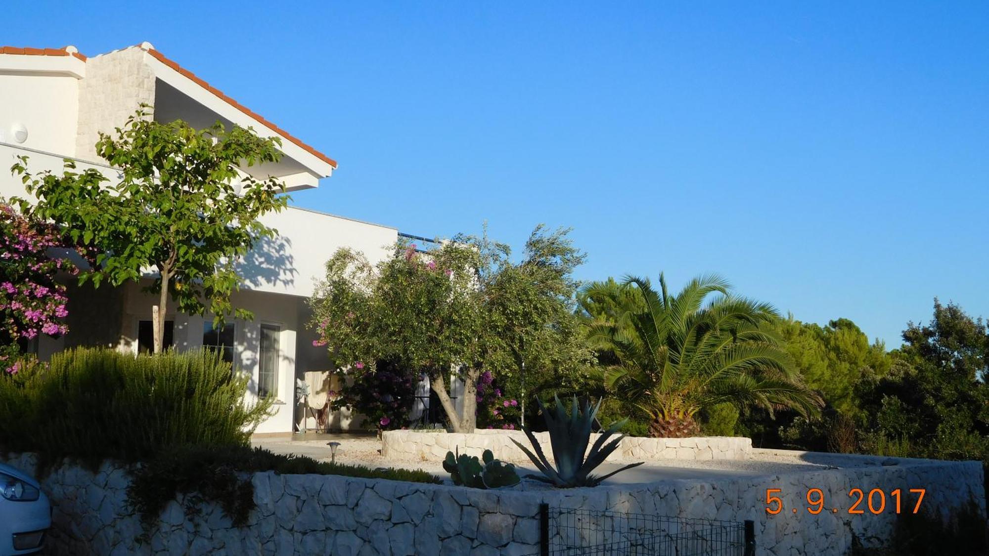 Mirakul Apartments Vir Exterior foto